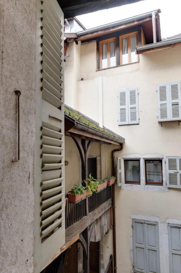 La Cour Filaterie - Suite Au D'Annecy Pdj En Option Εξωτερικό φωτογραφία